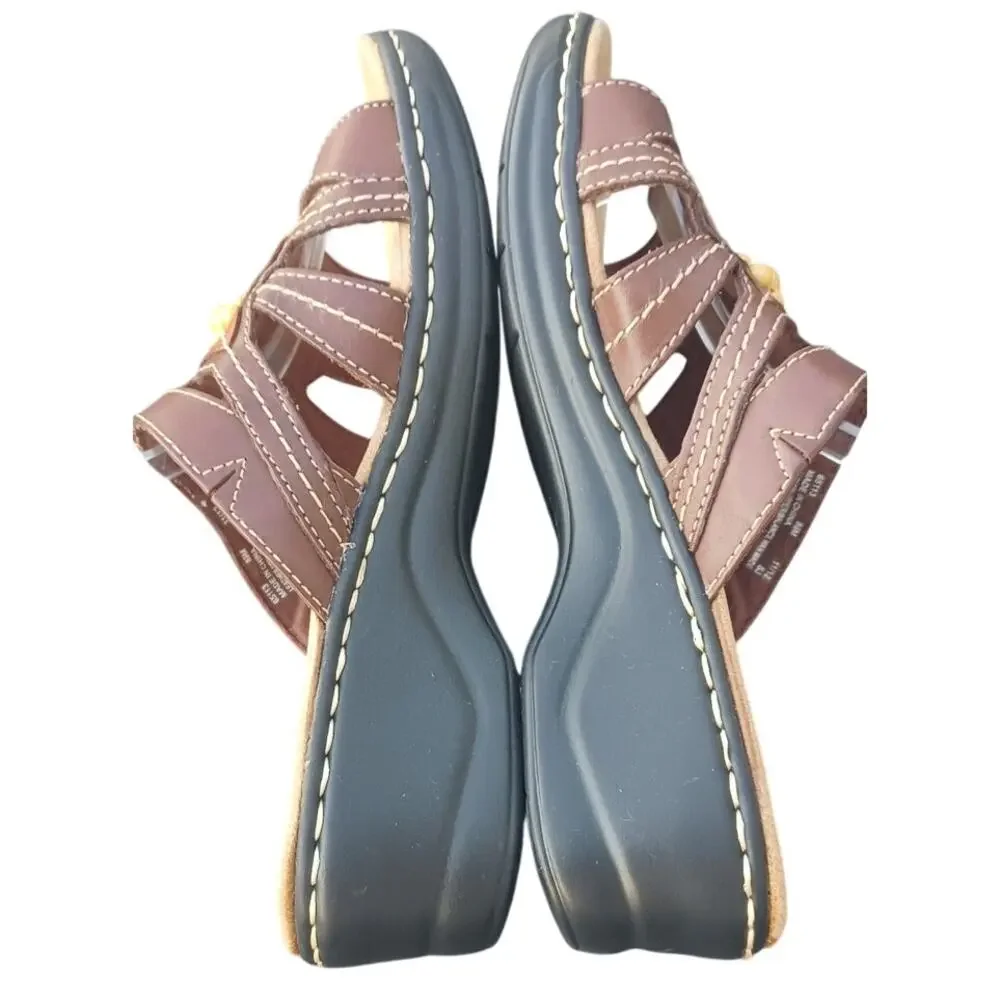 Clarks Bendables Brown Leather Comfort Slide Sandals Floral Beaded 8.5M